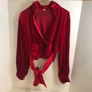 WOMENS SOLID FRONT SHIRRED CROP SHIRT SIZE M NWT